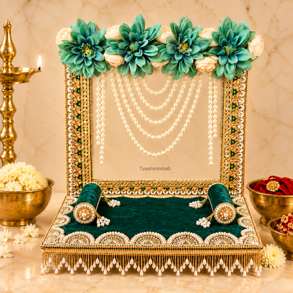 Emerald Green Pearl Singhasan Chowki Makhar