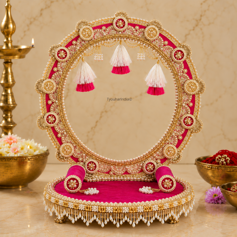 Fuchsia Golden Zari Singhasan Chowki Makhar