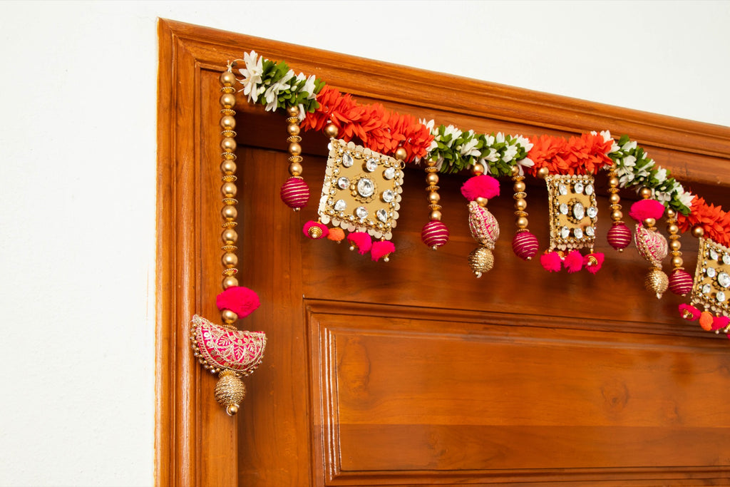Handcrafted Red, White & Green Floral Square Mirror Work Toran