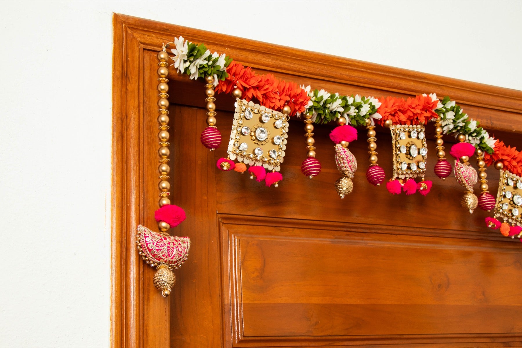 Handcrafted Red, White & Green Floral Square Mirror Work Toran