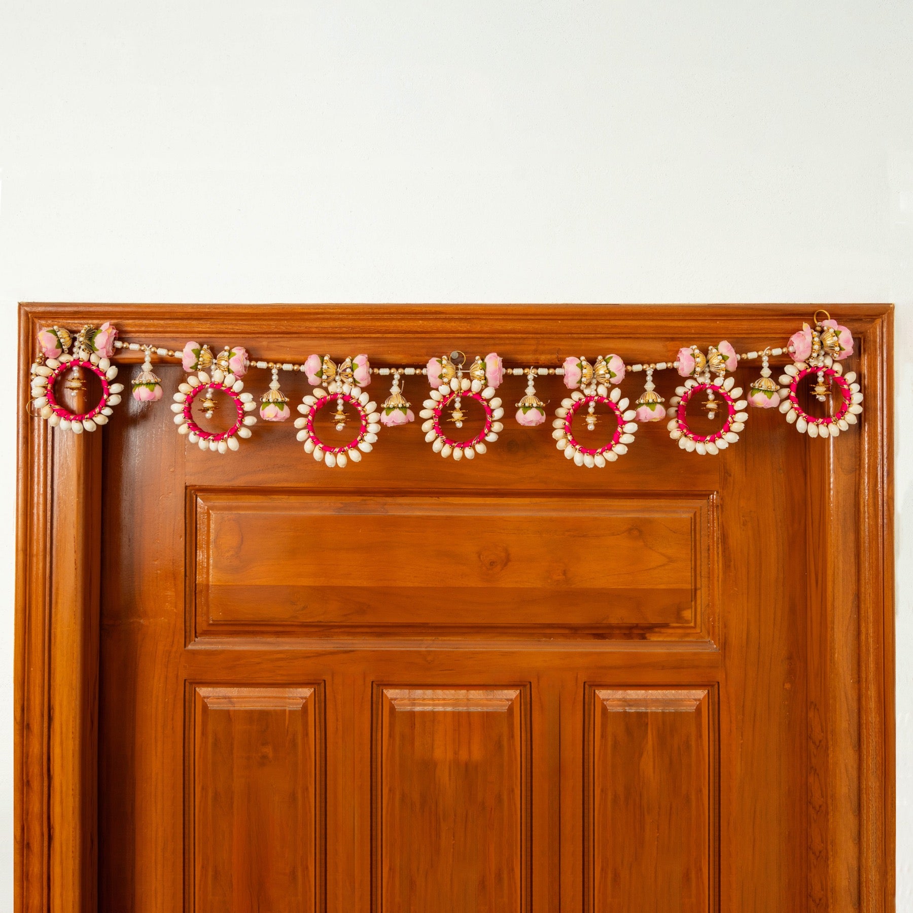 Handcrafted Pink Floral & Kodi Shell Toran